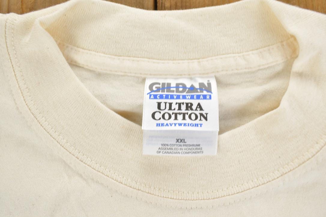 Vintage 1990s Real Men Real God Souvenir T-Shirt