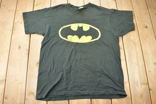Vintage 1990s Batman Logo Graphic T-Shirt / 90s Graphic Tee / Single Stitch / Streetwear / DC Comics / Vintage Superhero / Made in USA