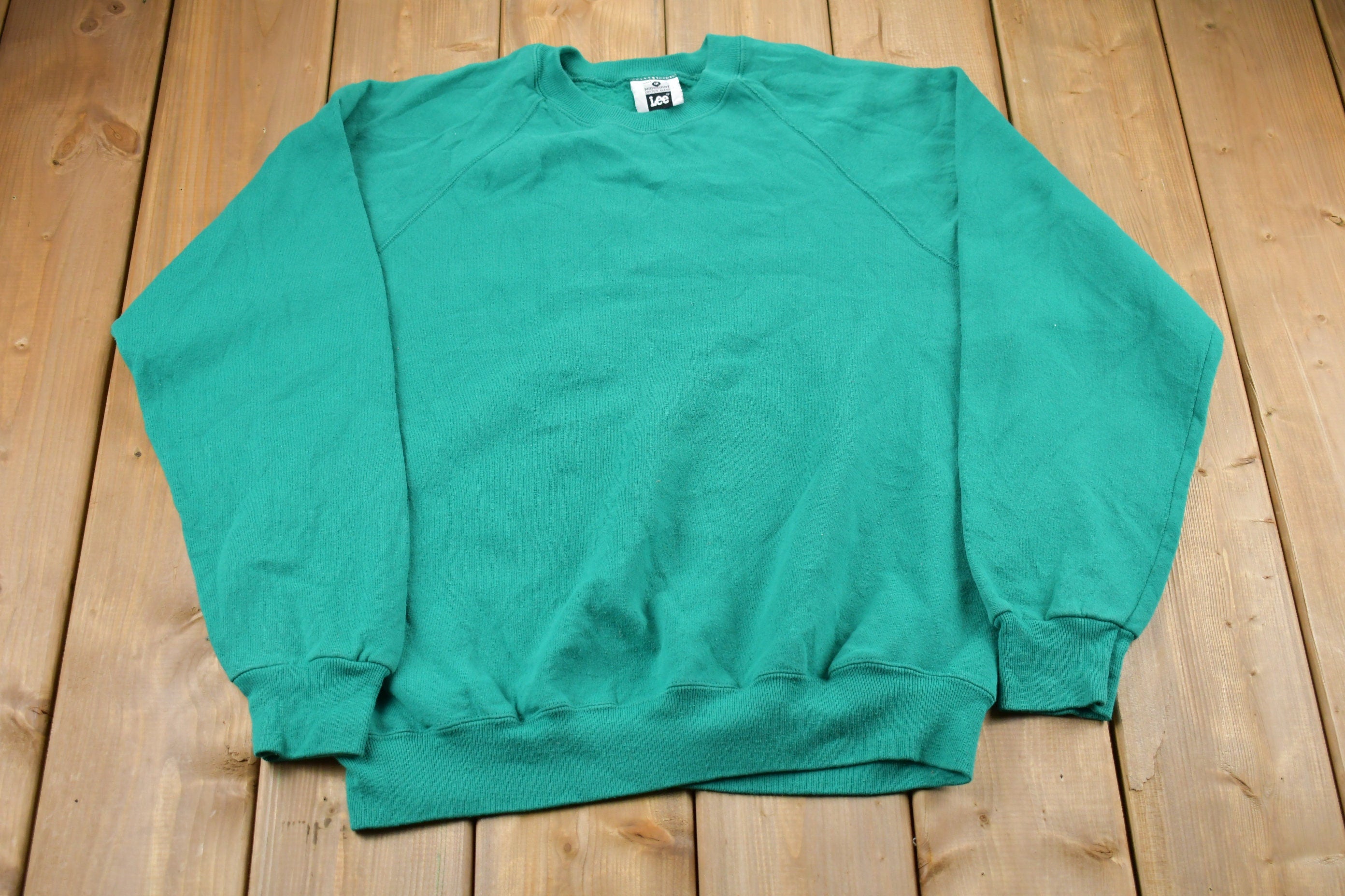 Vintage 1990s Lee Raglan Basic Crewneck Sweatshirt