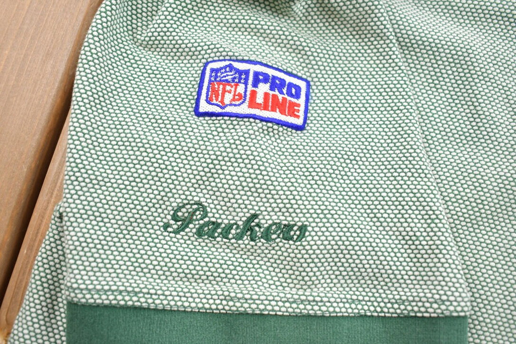 Vintage 1990s Embroidered Pro Line Green Bay Packers NFL Button Up Collar T-Shirt
