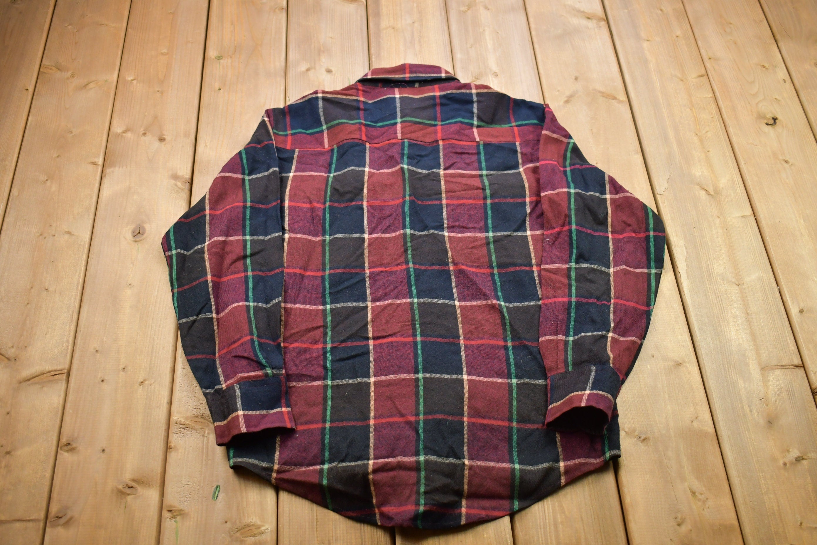 Vintage 1990s St Johns Bay Plaid Flannel Button Up Shirt