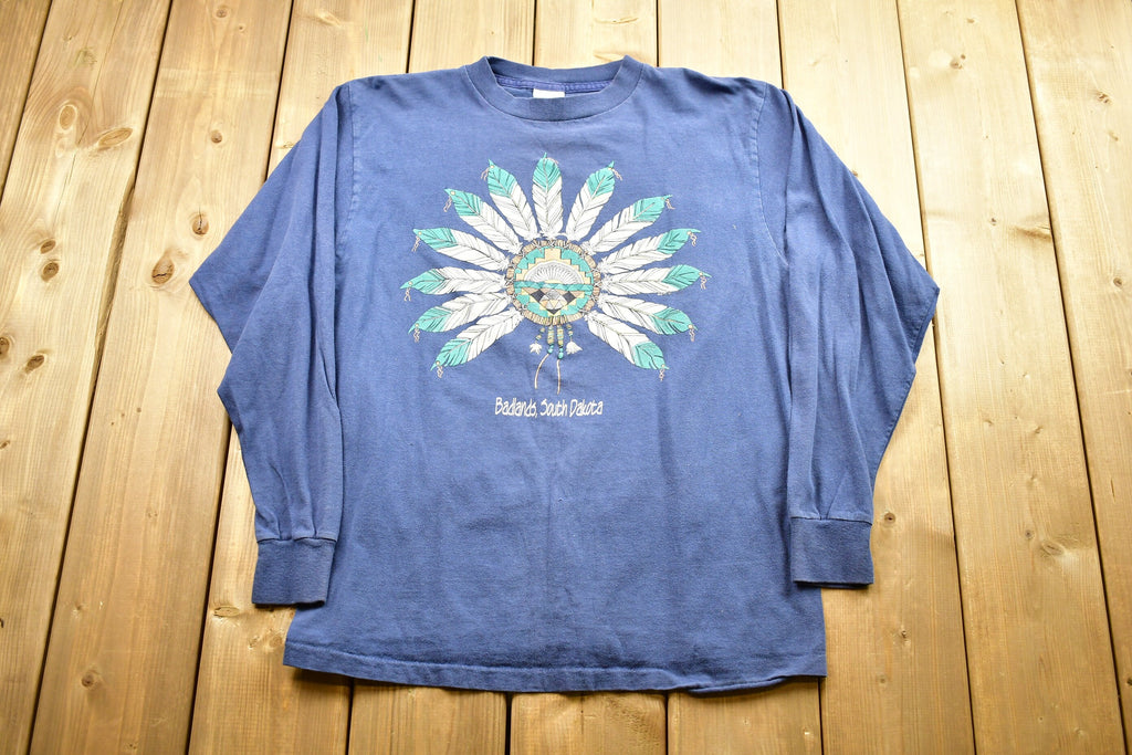 Vintage Badlands South Dakota Long Sleeve Souvenir T Shirt Graphic / Dream Catcher / Feathers Print / 80s / 90s / Made In USA