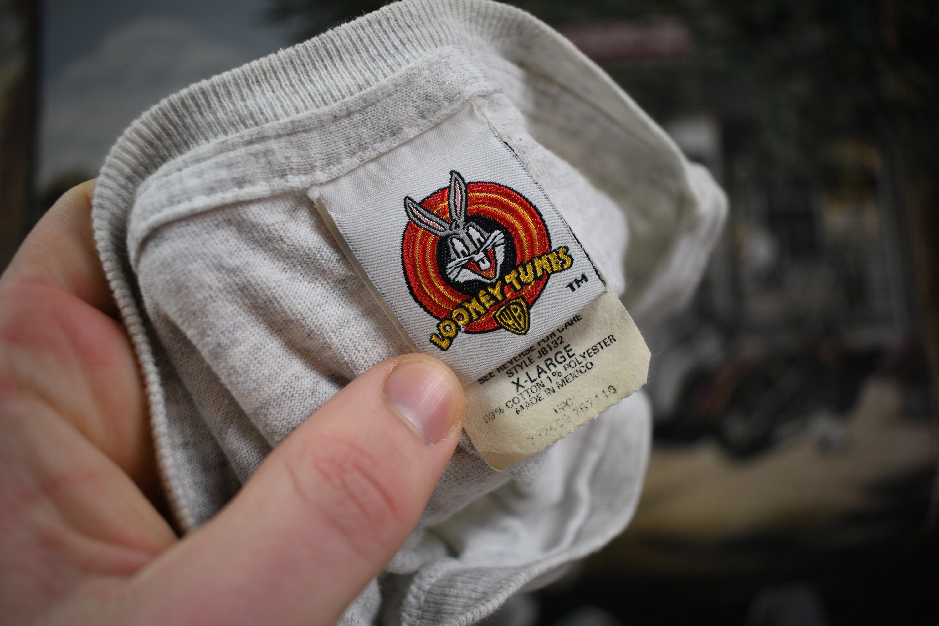 Vintage 1990s Looney Tunes Tweety Bird Graphic T Shirt