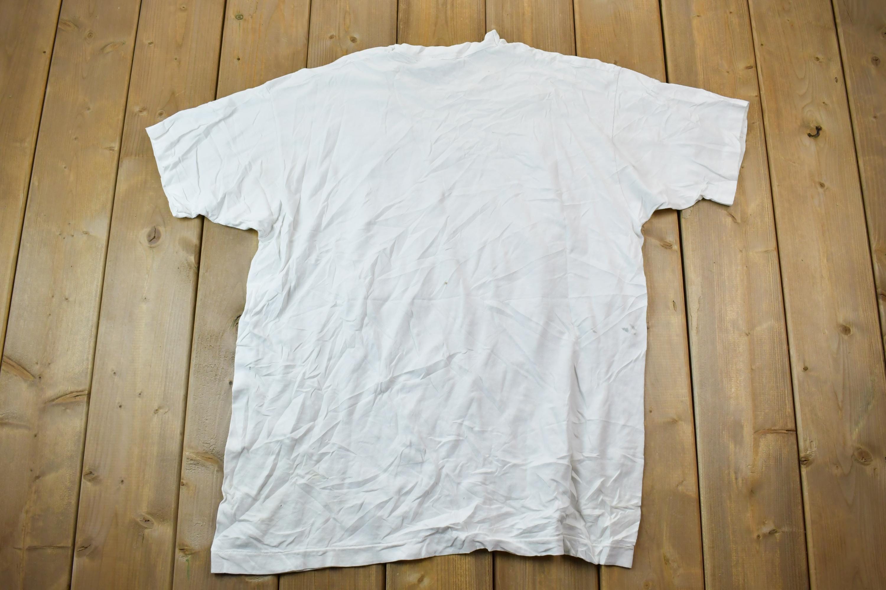 Vintage 1995 NHL Playoffs Eastern Conference Graphic T-Shirt