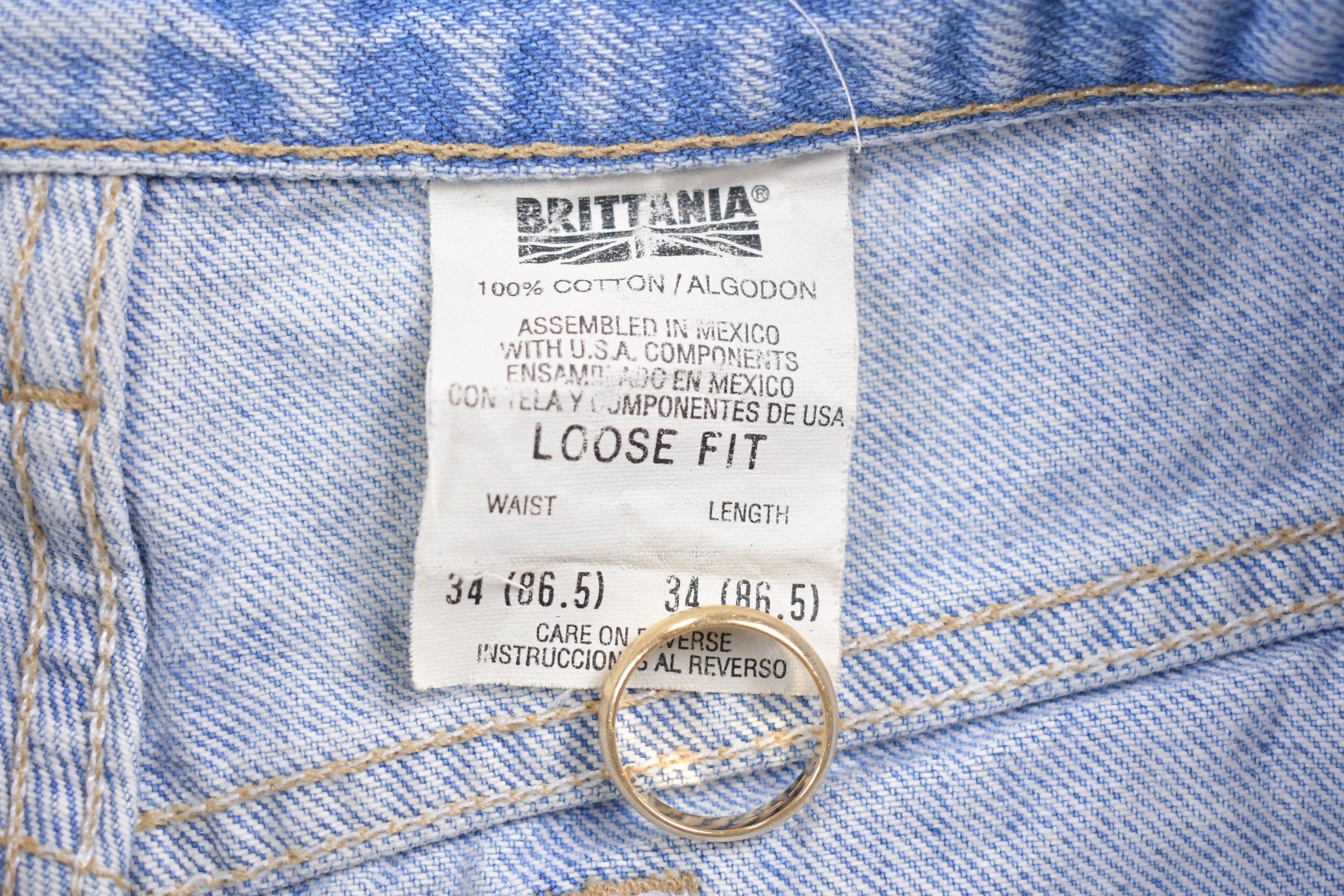 Vintage 1990's Brittania Loose Fit Jeans 32 x 29