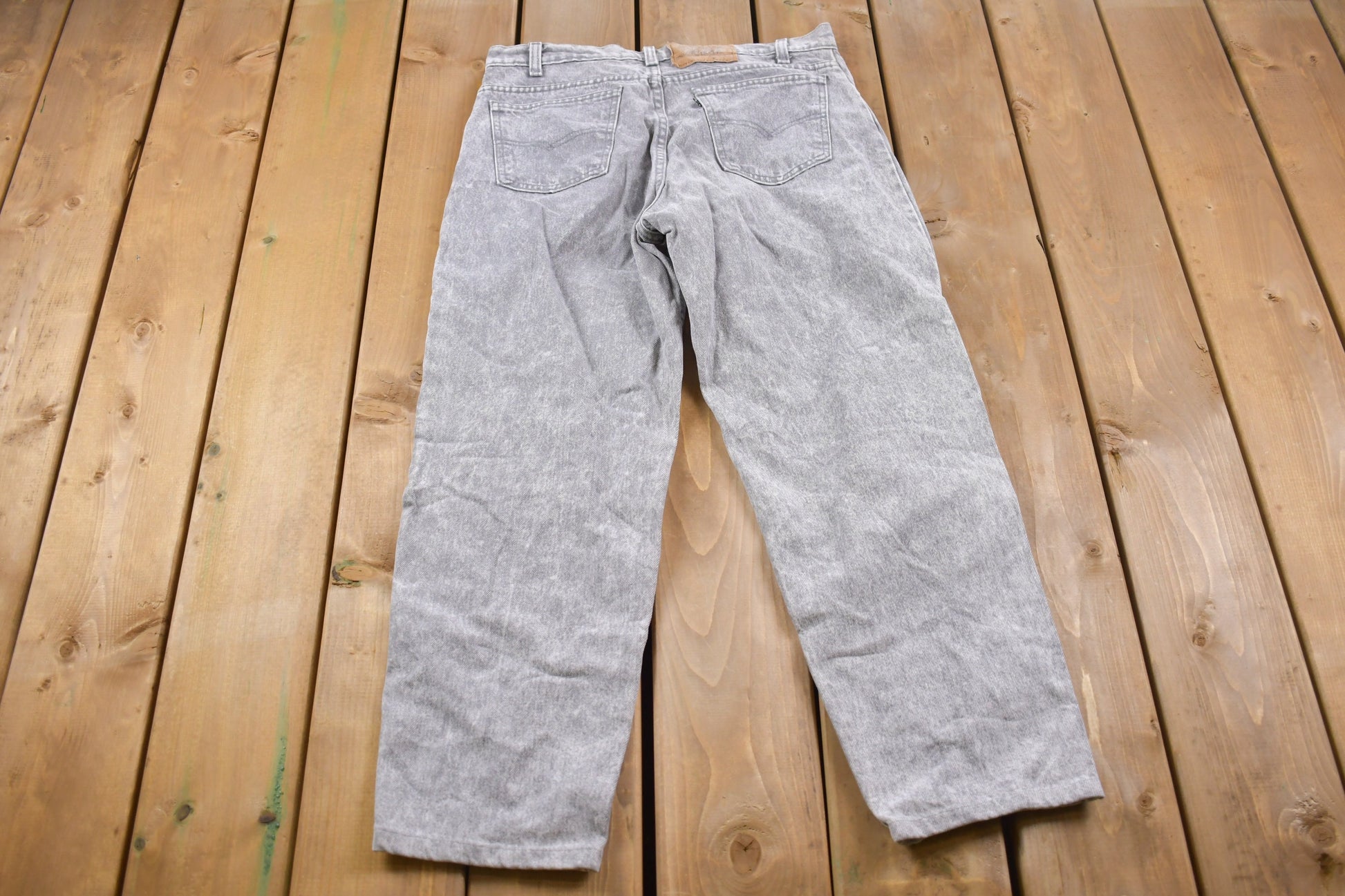 Vintage 1980s Levi's Black Tab Jeans Size 32 x 26