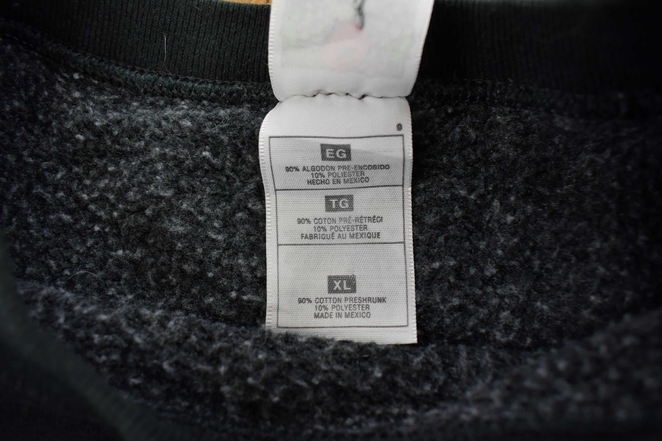 Vintage 1990s Blank Black Crewneck Sweatshirt