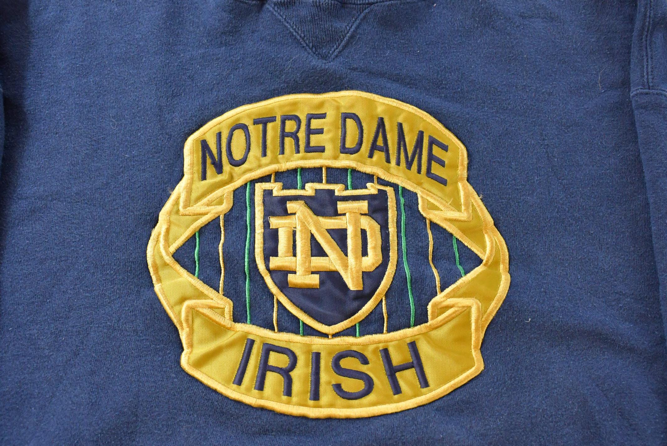 Vintage 1990s Notre Dame Fighting Irish Crewneck Sweatshirt Men's Large