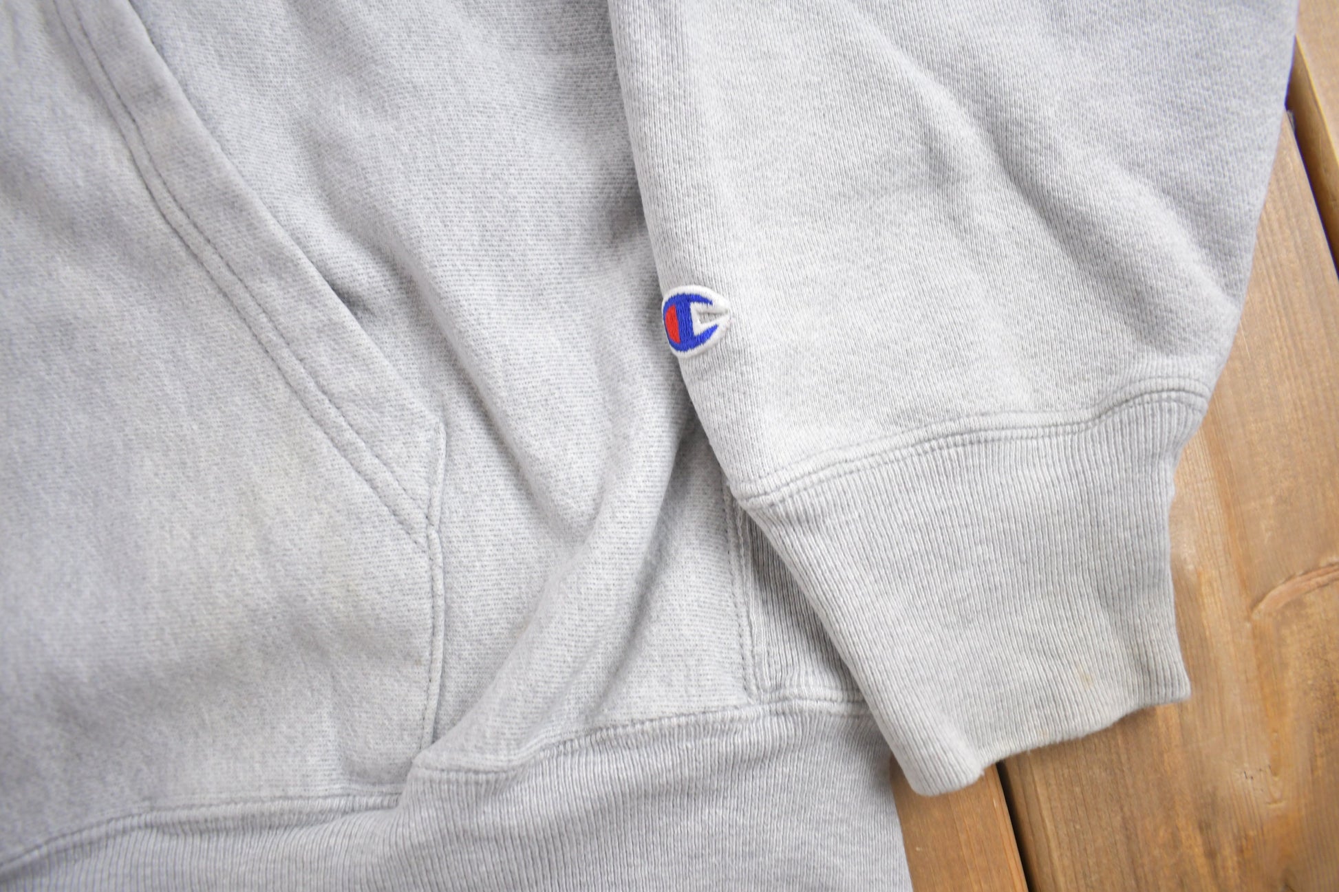 Vintage Y2K Valley Softball Champion Reverse Weave Hoodie / Vintage Champion / Heavy Weight / Streetwear / Grey Hoodie