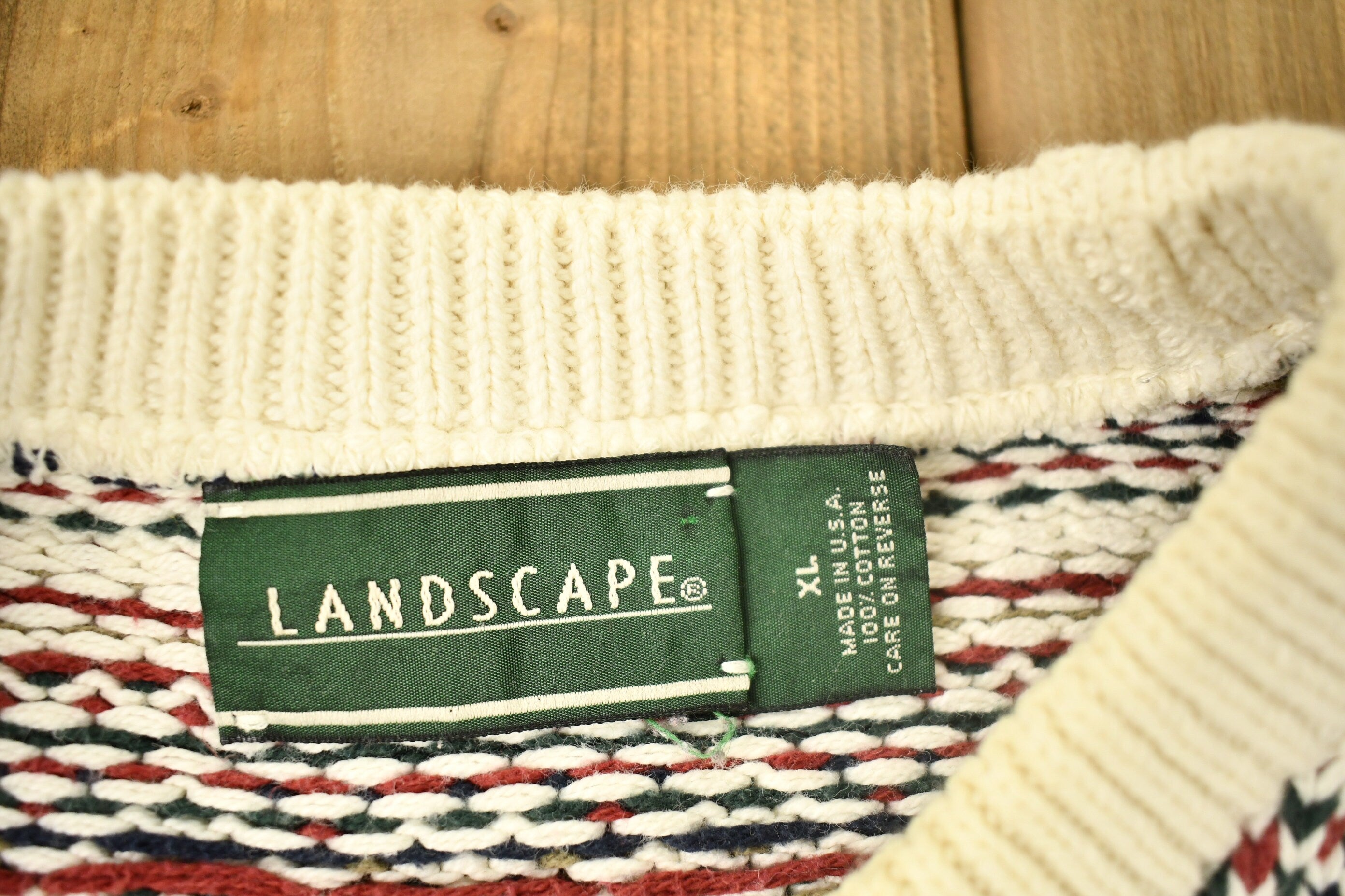 Vintage 1990s Landscape Reindeer Theme Knitted Crewneck Sweater