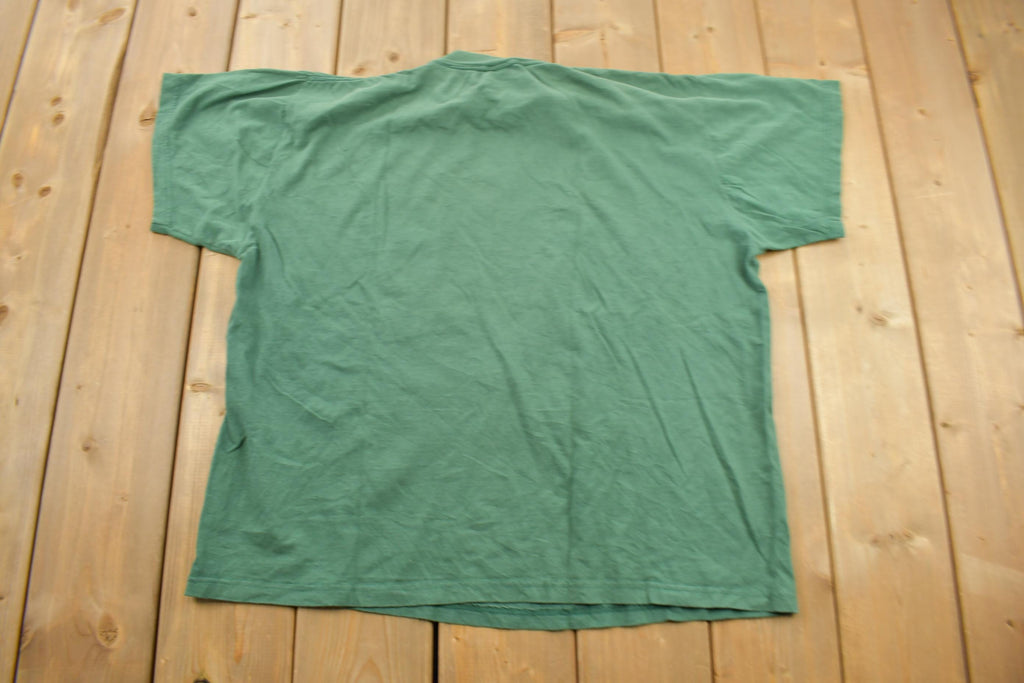 Vintage 1996 Notre Dame Fighting Irish Collegiate Looney Tunes T-Shirt
