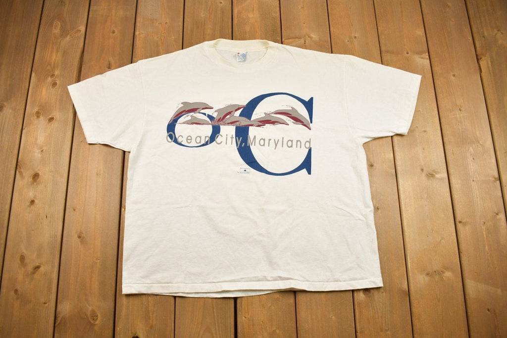 Vintage 1995 Ocean City Maryland Dolphin Theme Graphic T-Shirt