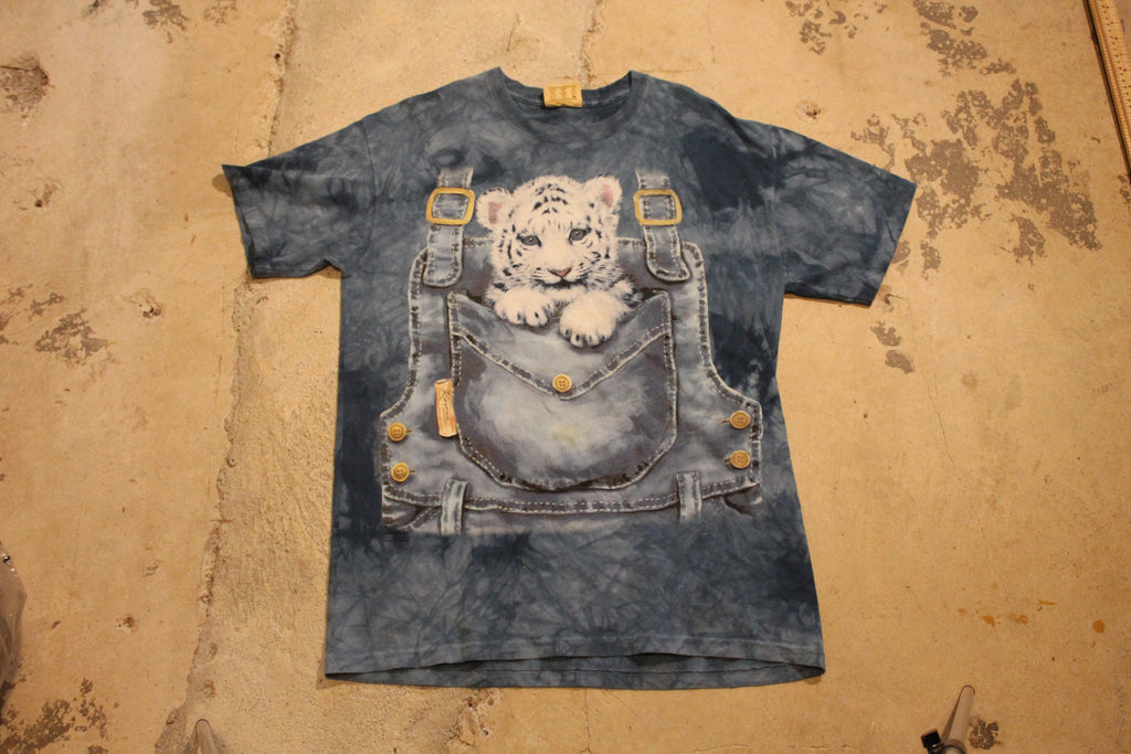 Vintage 2001 Baby White Tiger Tie Dye Graphic T Shirt
