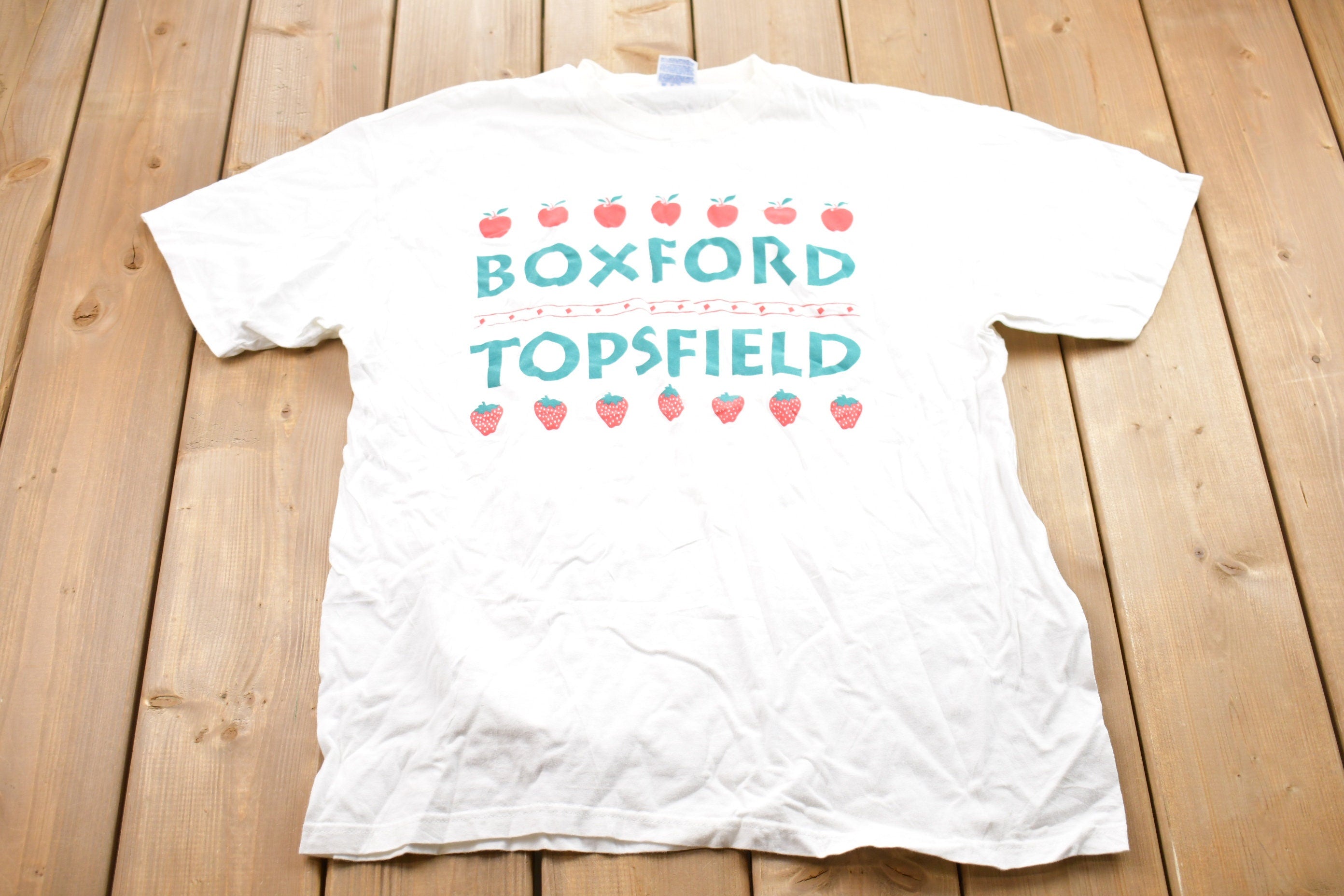 Vintage 1990s Boxford Topsfield Graphic T-Shirt