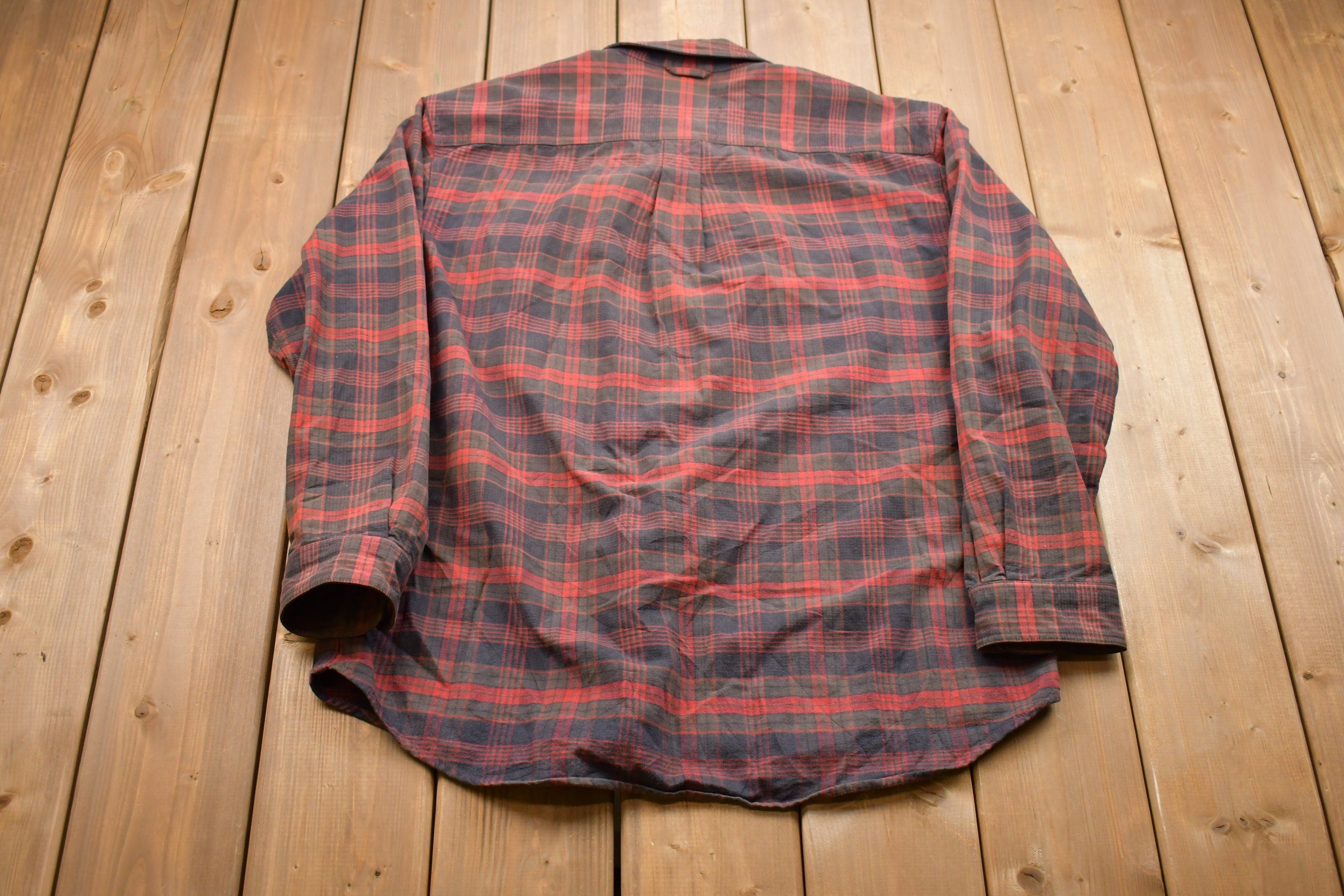 Vintage 1980s Eddie Bauer Plaid Button Up Shirt