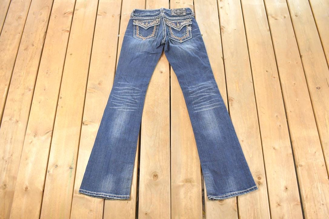 Vintage Deadstock Y2K Miss Me Bedazzled Low Rise Jeans Women's Size 26x31
