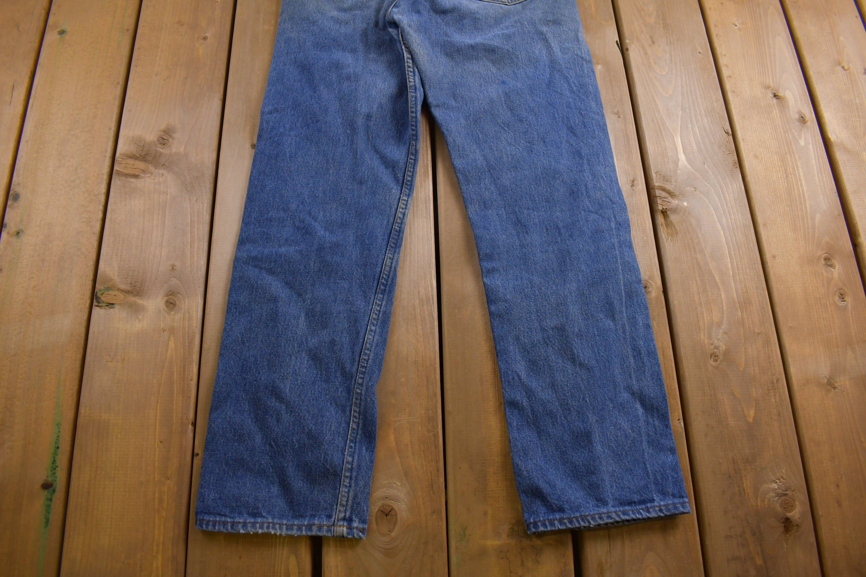 Vintage 1990s Levi's 501 Red Tab Jeans Size 28 x 27
