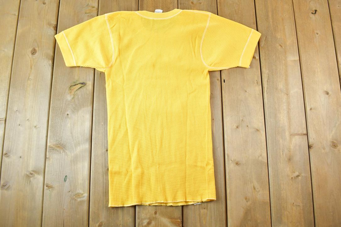 Vintage 1980s Sanfor Thermal Knit Souvenir T-Shirt Men's XS / Made In USA / Vintage Vacation Tee / Rare Destination Tee / Summer Shirt