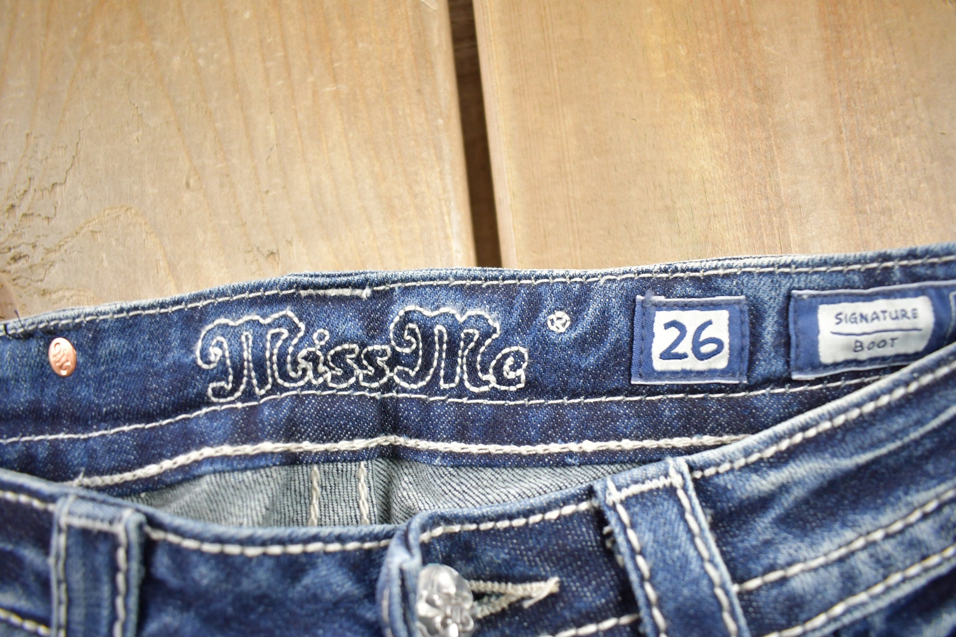 Vintage Y2K Miss Me Bedazzled Low Rise Jeans Size 26x32