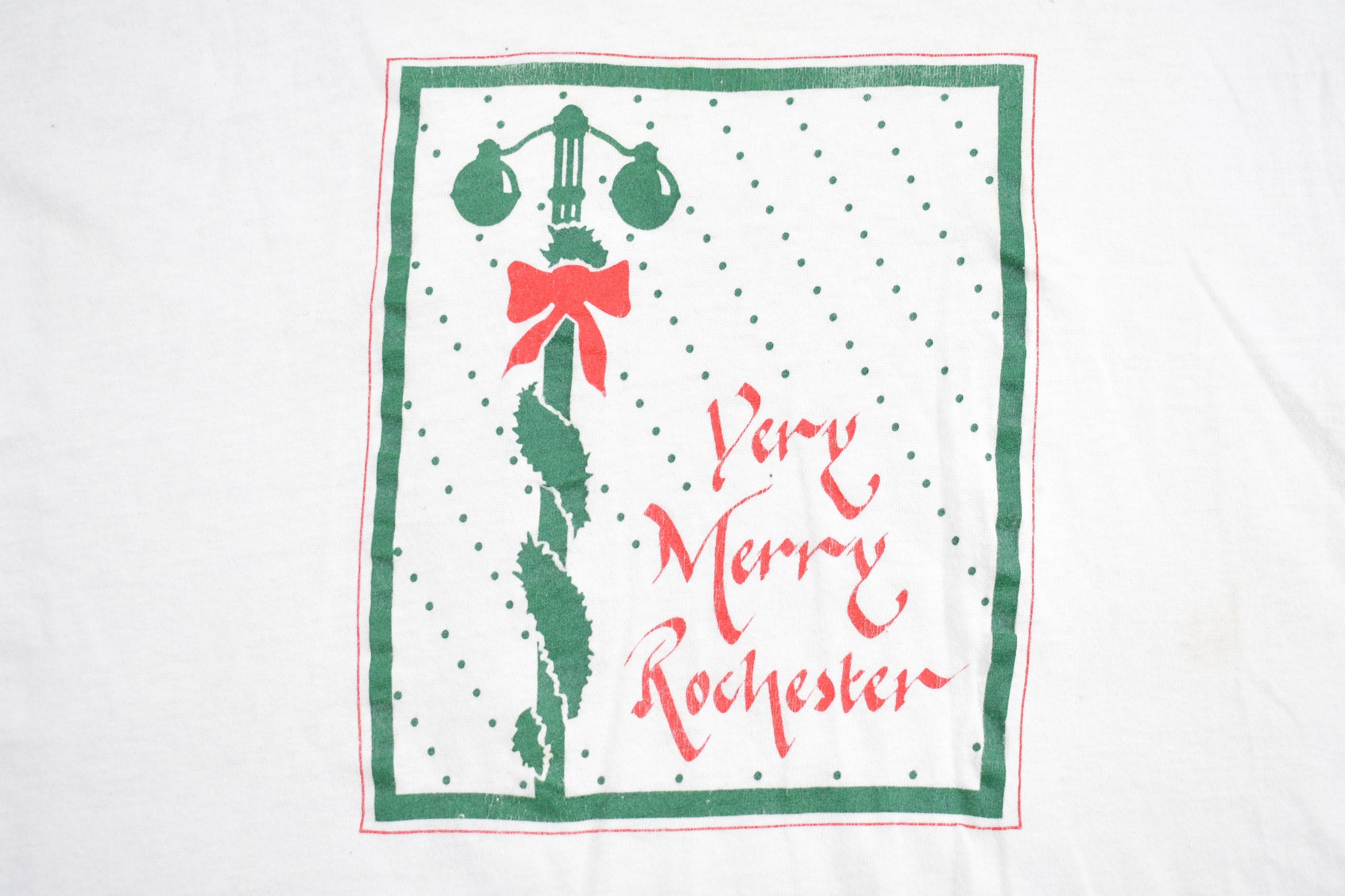 Vintage 1980s "Very Merry Rochester" Christmas Graphic T Shirt