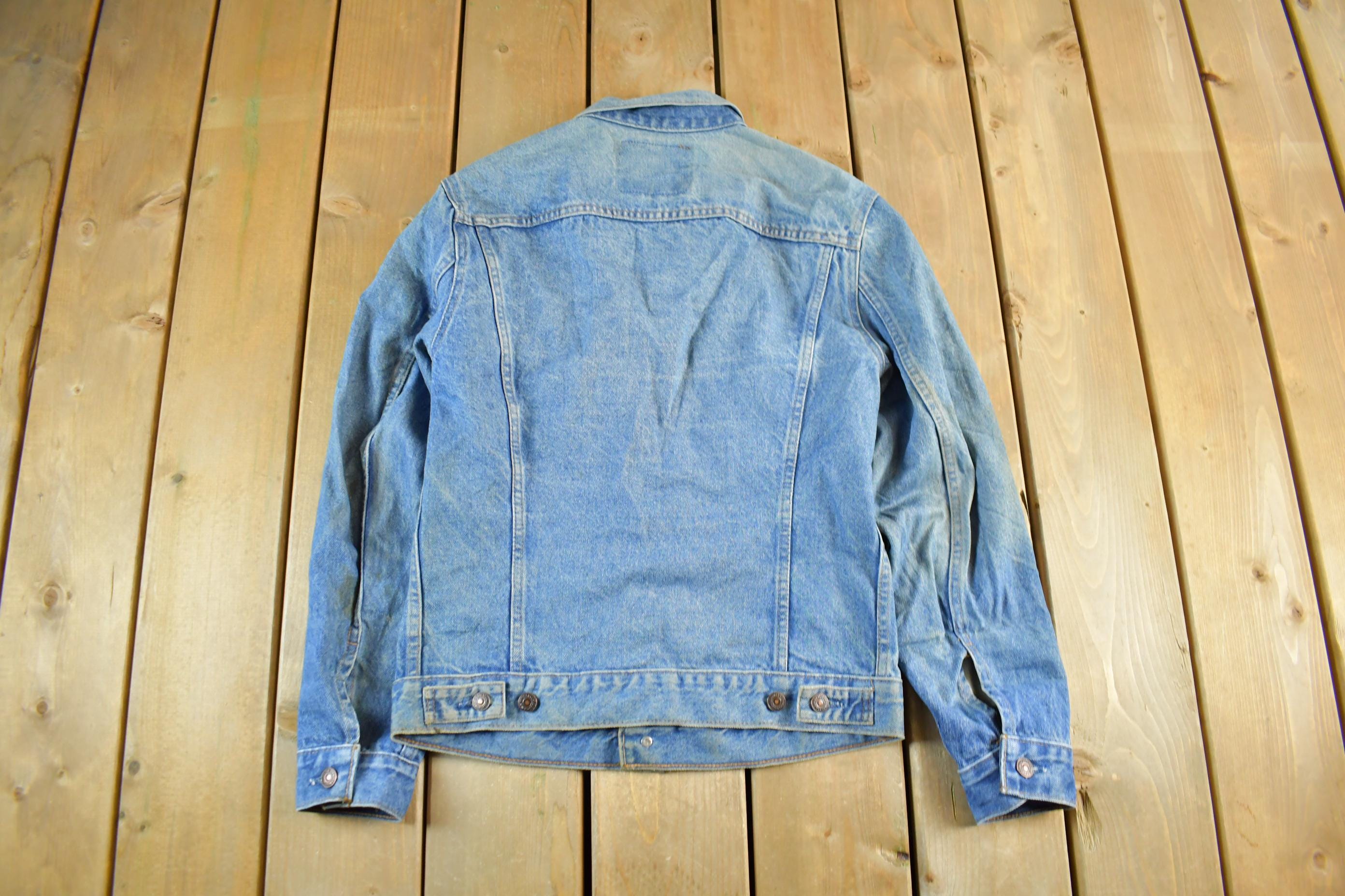 Vintage 1980s Levi's Denim Jean Trucker Jacket Men's Small