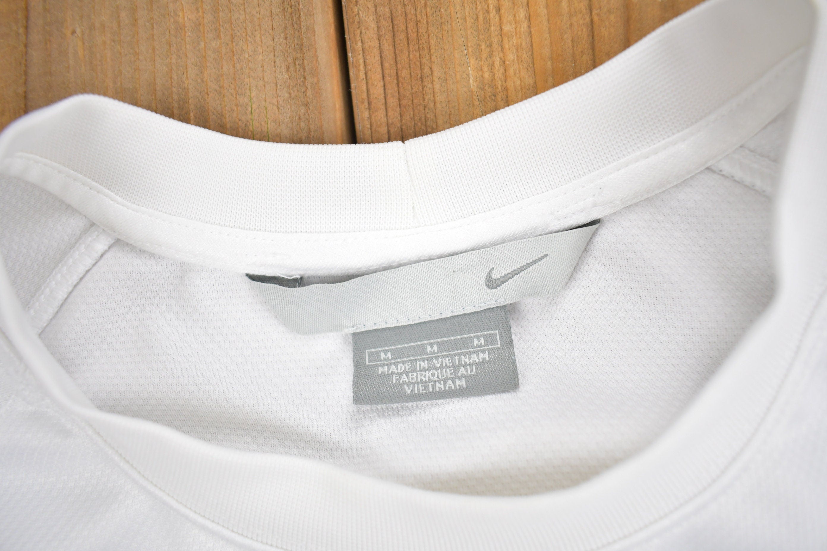Vintage Y2K Nike Mid Swoosh Embroidered T-Shirt
