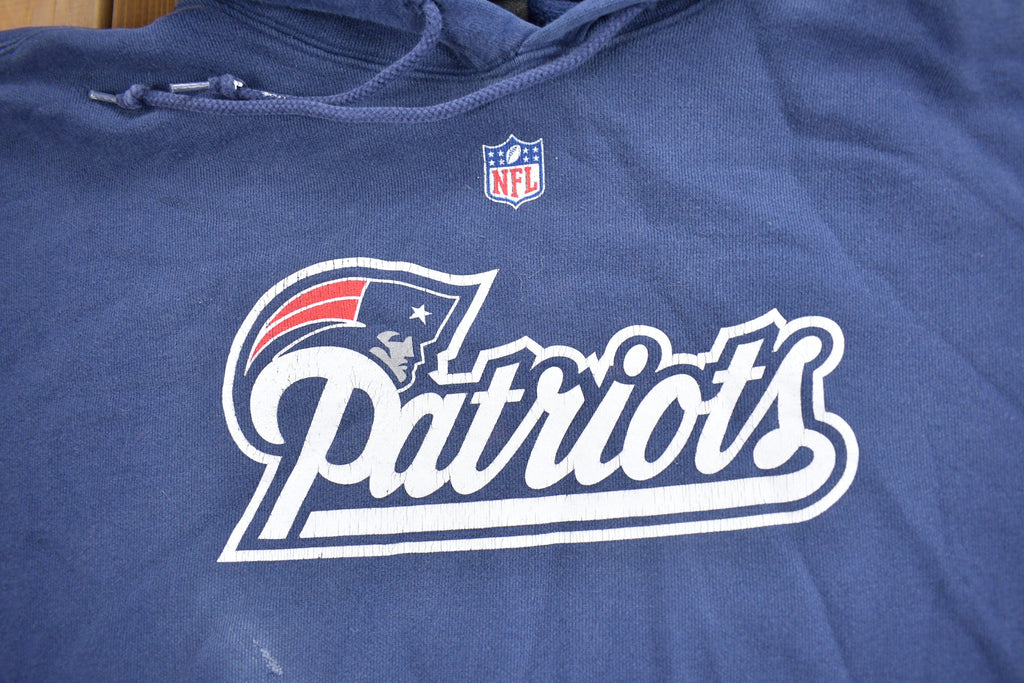 Vintage Y2K New England Patriots NFL Graphic Hoodie
