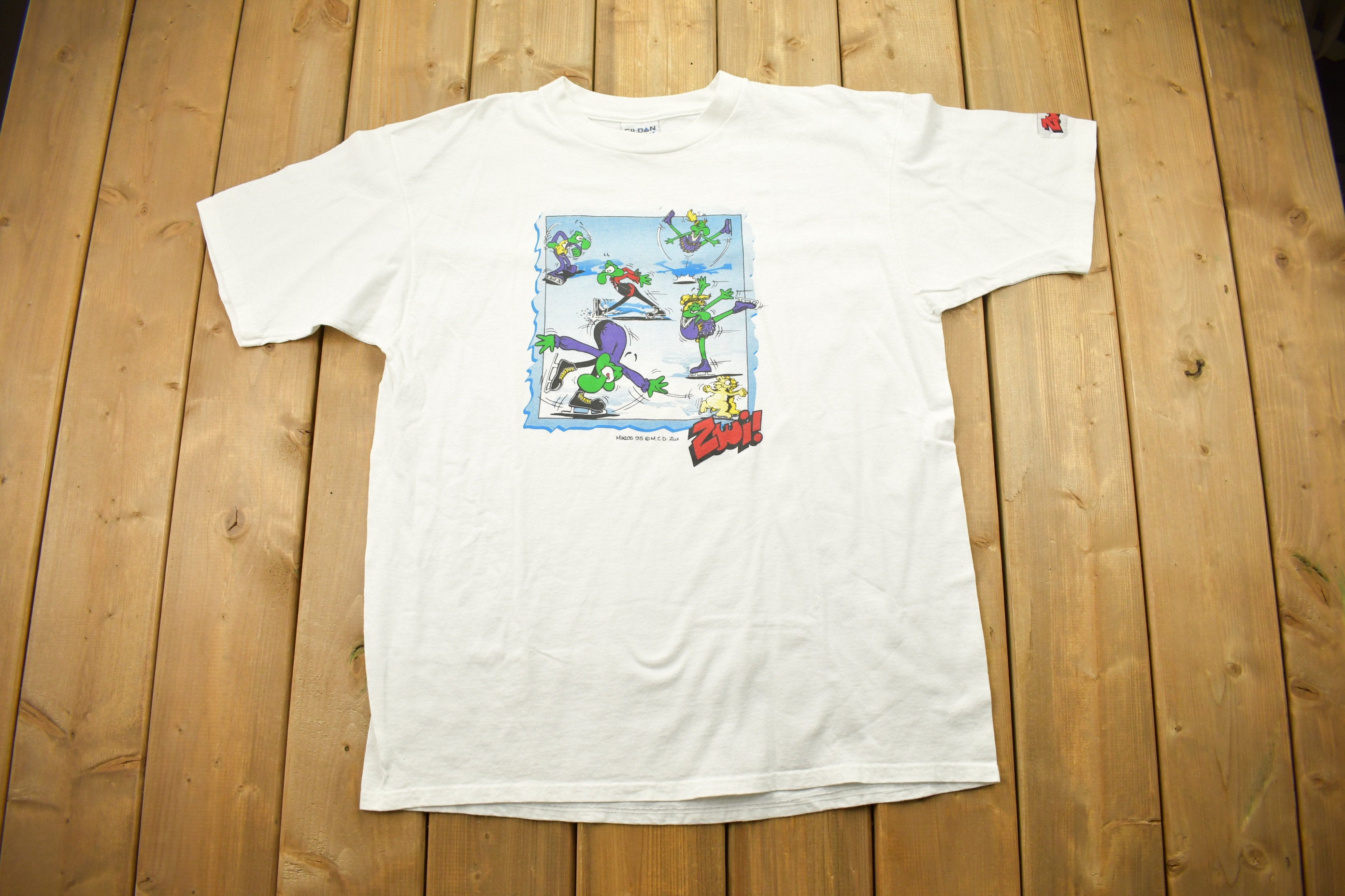 Vintage 1995 T-Shirt ZWI Comic Strip Ice Skating T Shirt