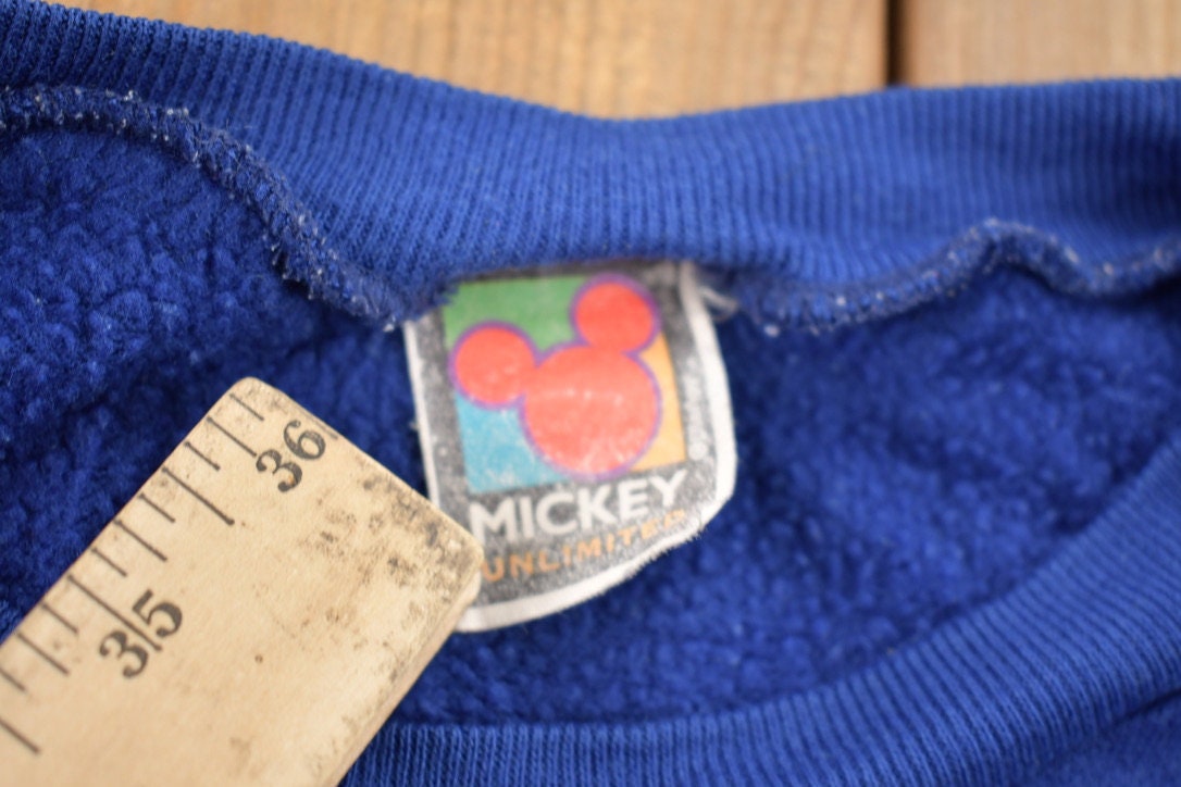 Vintage 1990s Mickey Mouse Disney Crewneck