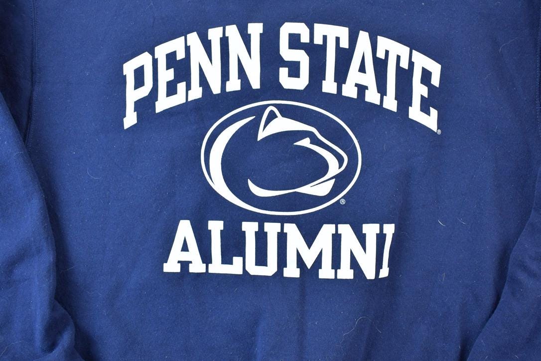 Vintage 1990s Penn State University Alumni Collegiate Crewneck