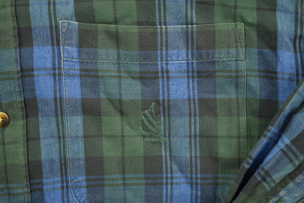 Vintage 1990s Nautica Plaid Button Up Shirt