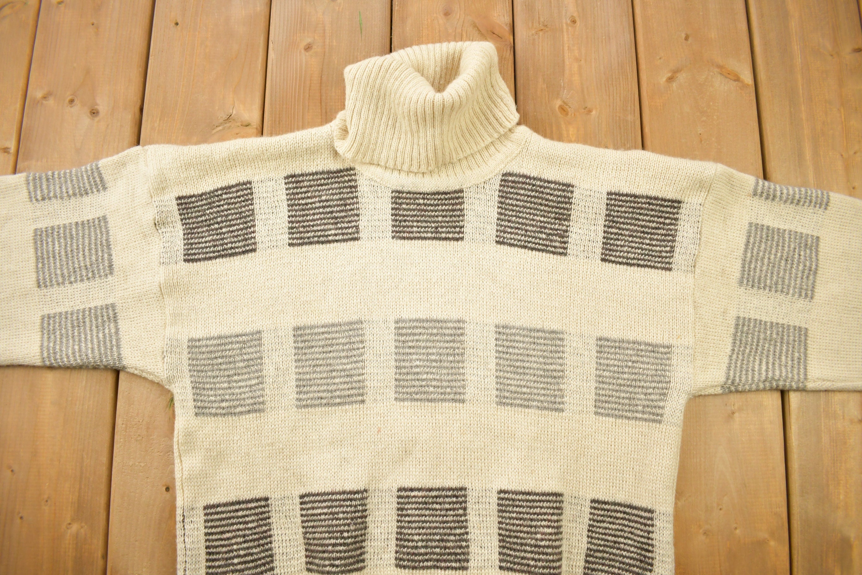 Vintage 1990s Illimani 100% Alpaca Wool Patchwork Knitted Turtleneck Sweater
