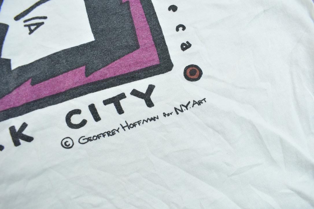 Vintage 1990s New York City 5 Boroughs Souvenir Travel T-Shirt