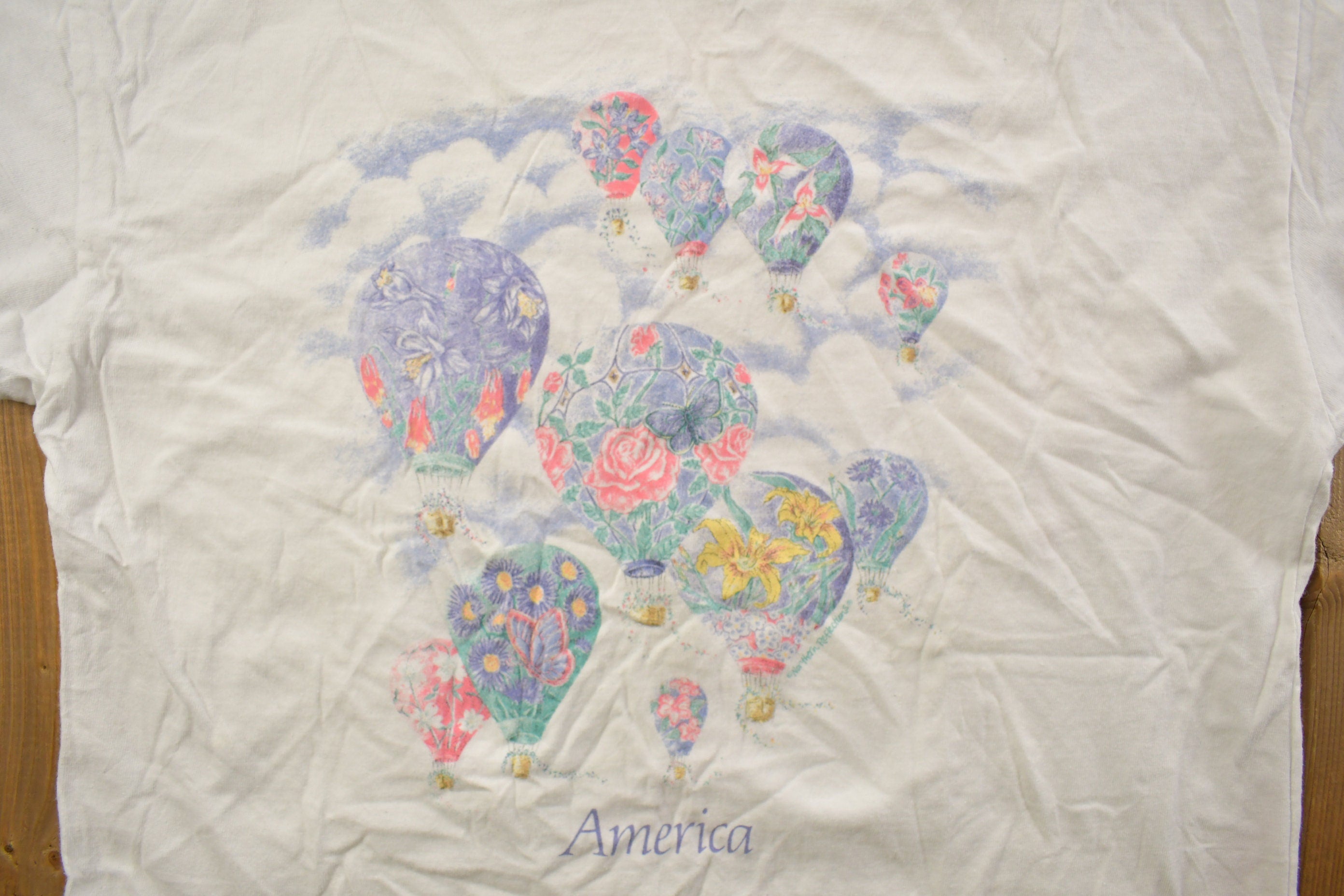 Vintage 1990s America Abstract Balloons Graphic T Shirt