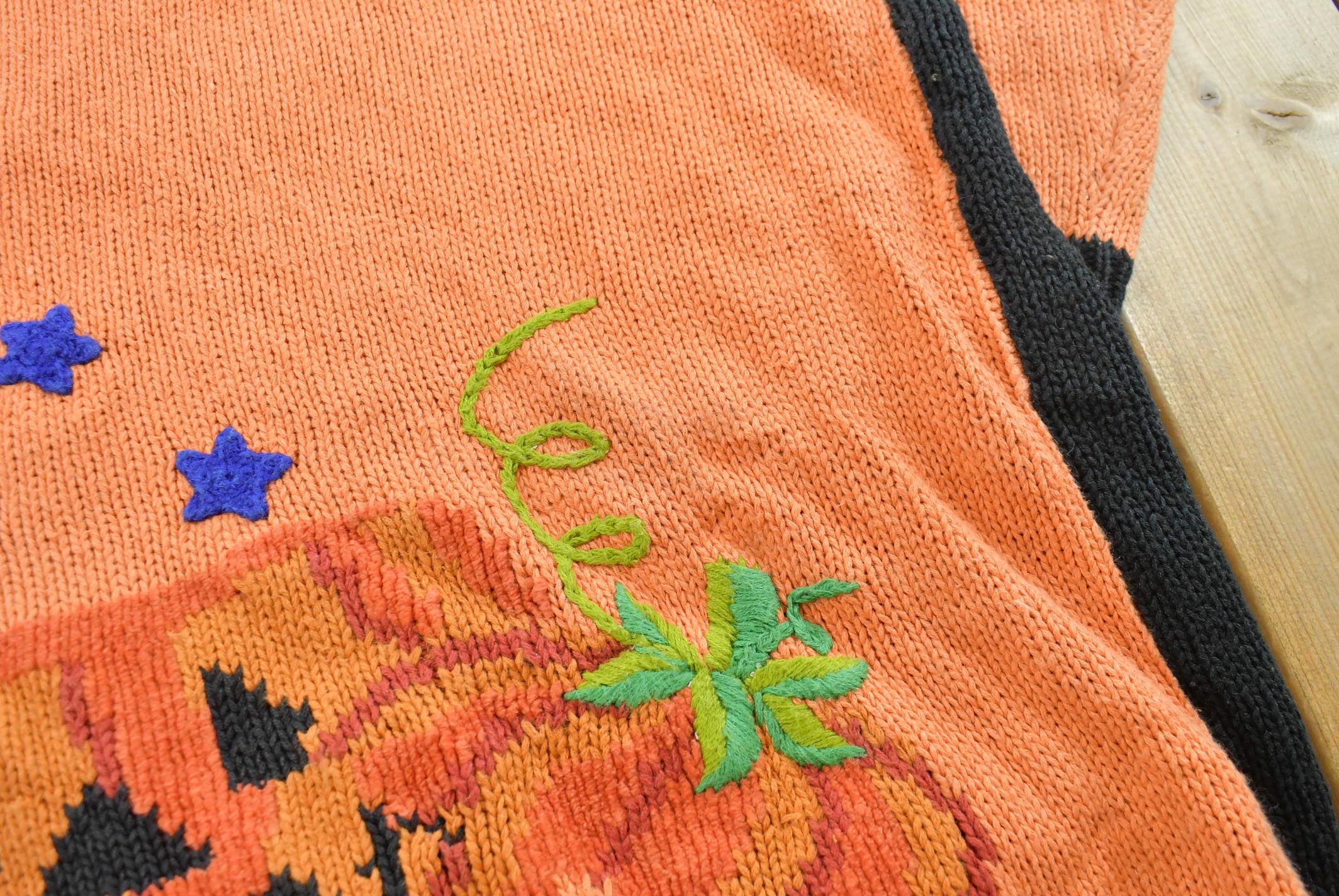Vintage 1990s Marisa Christina Halloween AOP Heavy Knit Cardigan Sweater Women's XXL / Knitted by Hand / Pumpkin Witch Ghost Spooky