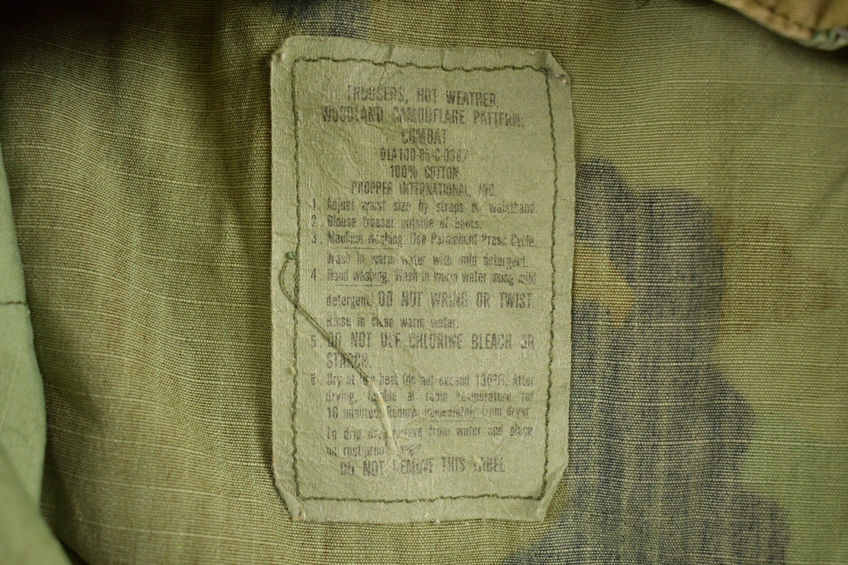 Vintage 1986 Army Woodland Camouflage Cargo Pants Size 26 - 34 x 34.5