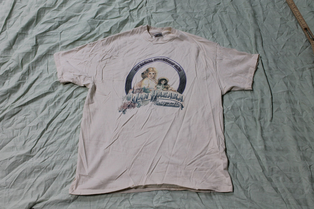 Vintage 1990s Jan Hagara Collectors Club Graphic T Shirt