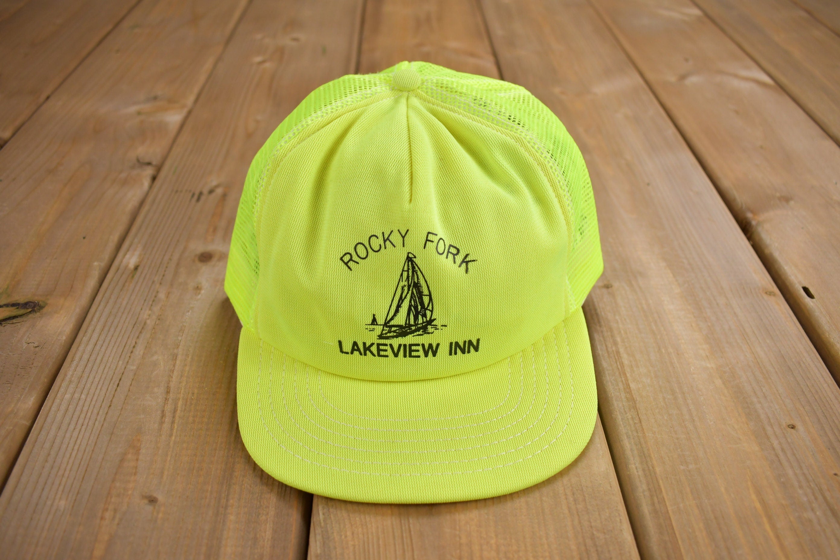 Vintage 1980s Rocky Fork Lakeview Inn Trucker Hat