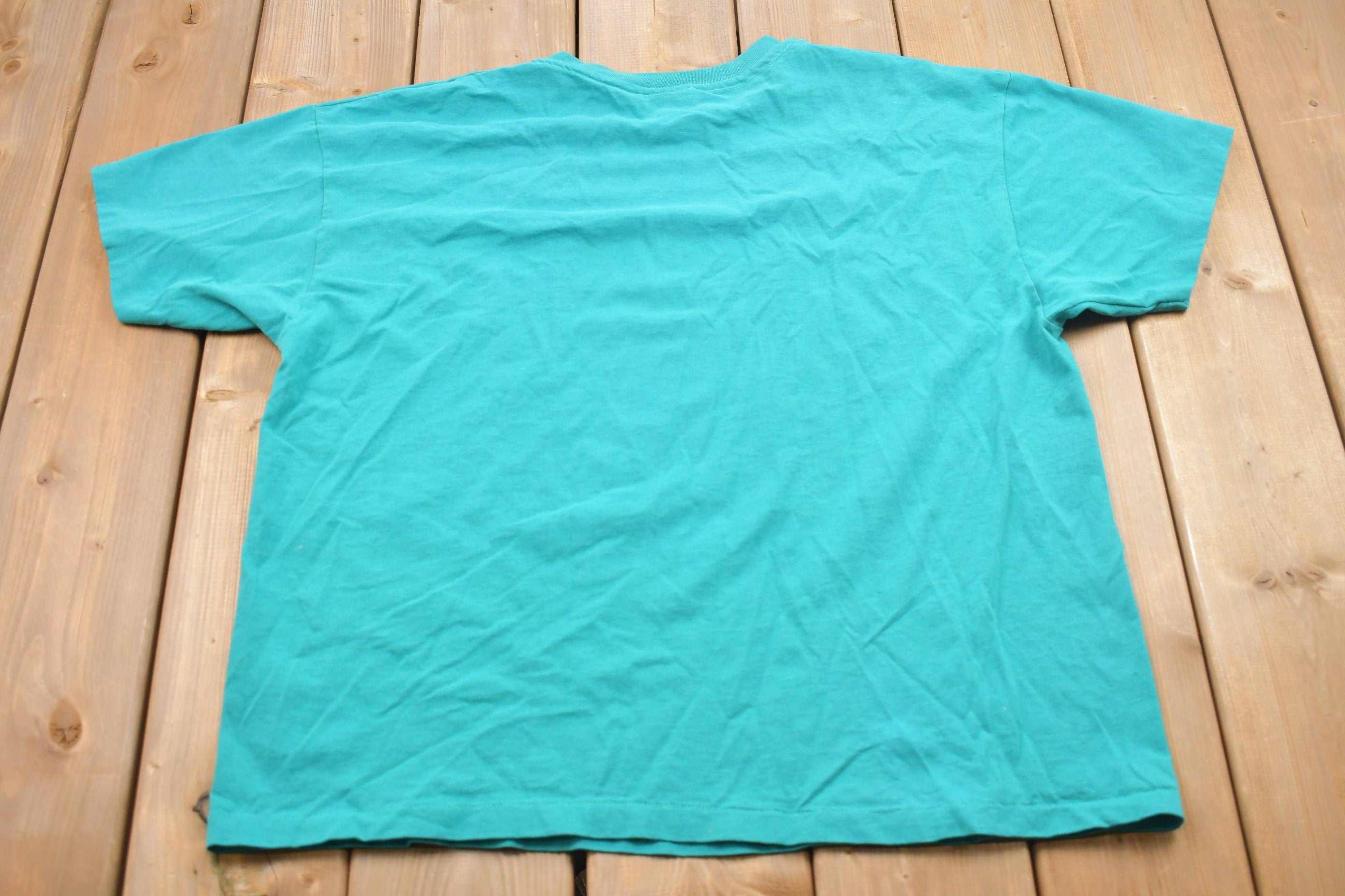 Vintage 1990s Floral Heart Graphic T-Shirt