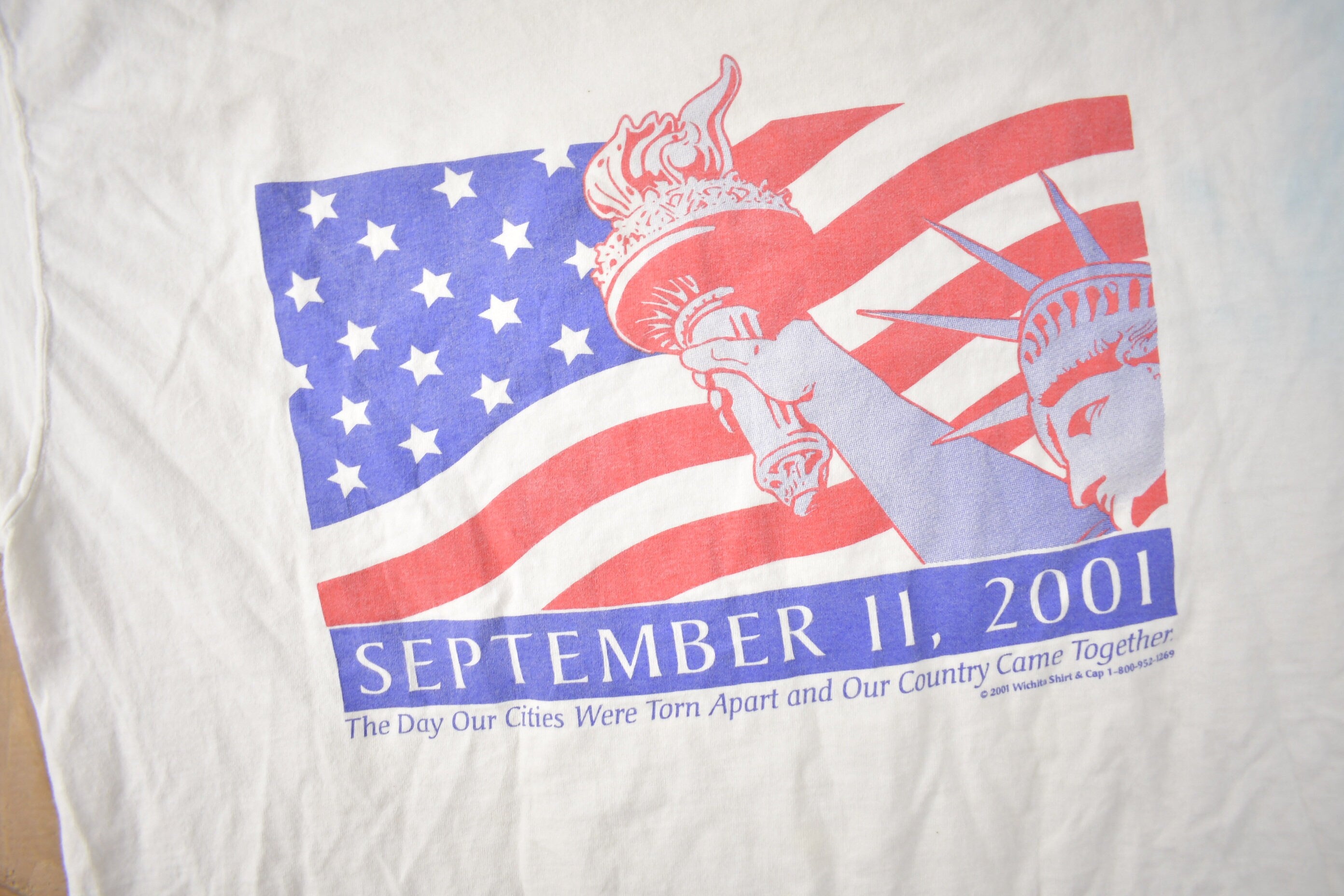 Vintage 2001 911 Remembrance T-Shirt
