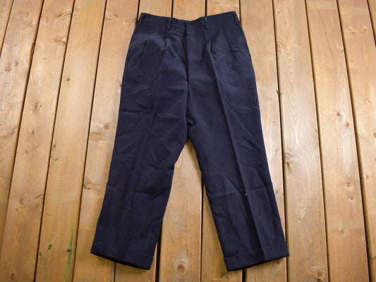 Vintage 1970s Pleated Trousers Size 32 x 23.5 / American Vintage / True Vintage / 1970s Pants / Navy Blue / Made in USA