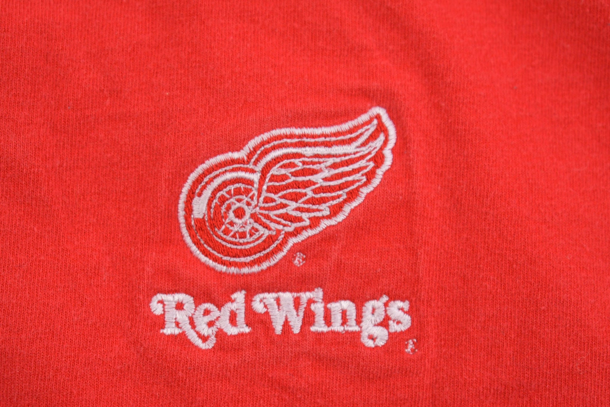 Vintage 1990s Detroit Red Wings NHL Pro Player Crewneck Sweatshirt / 90s Crewneck / Made In USA / Mock Neck / Streetwear / Vintage NHL