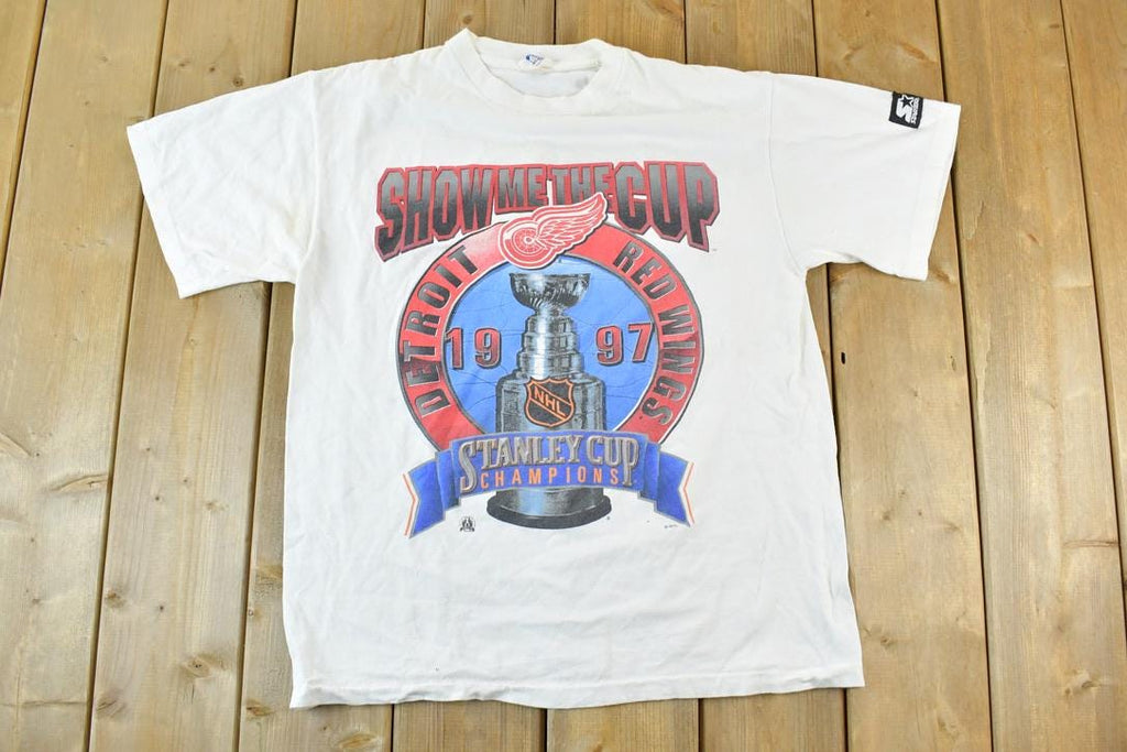 Vintage 1997 Starter Detroit Red Wings Stanley Cup Champions NHL Graphic T-Shirt