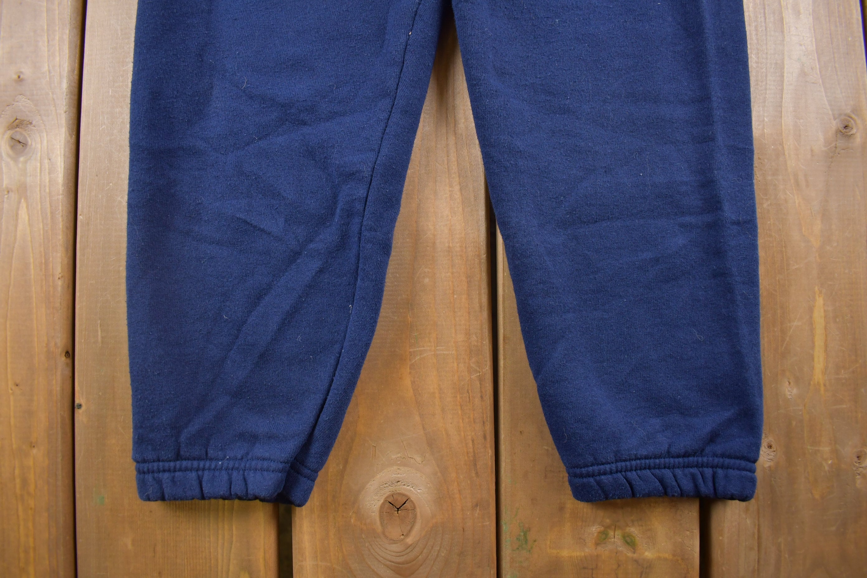 Vintage 1990's Notre Dame Fighting Irish Sweatpants 22-24 x 25