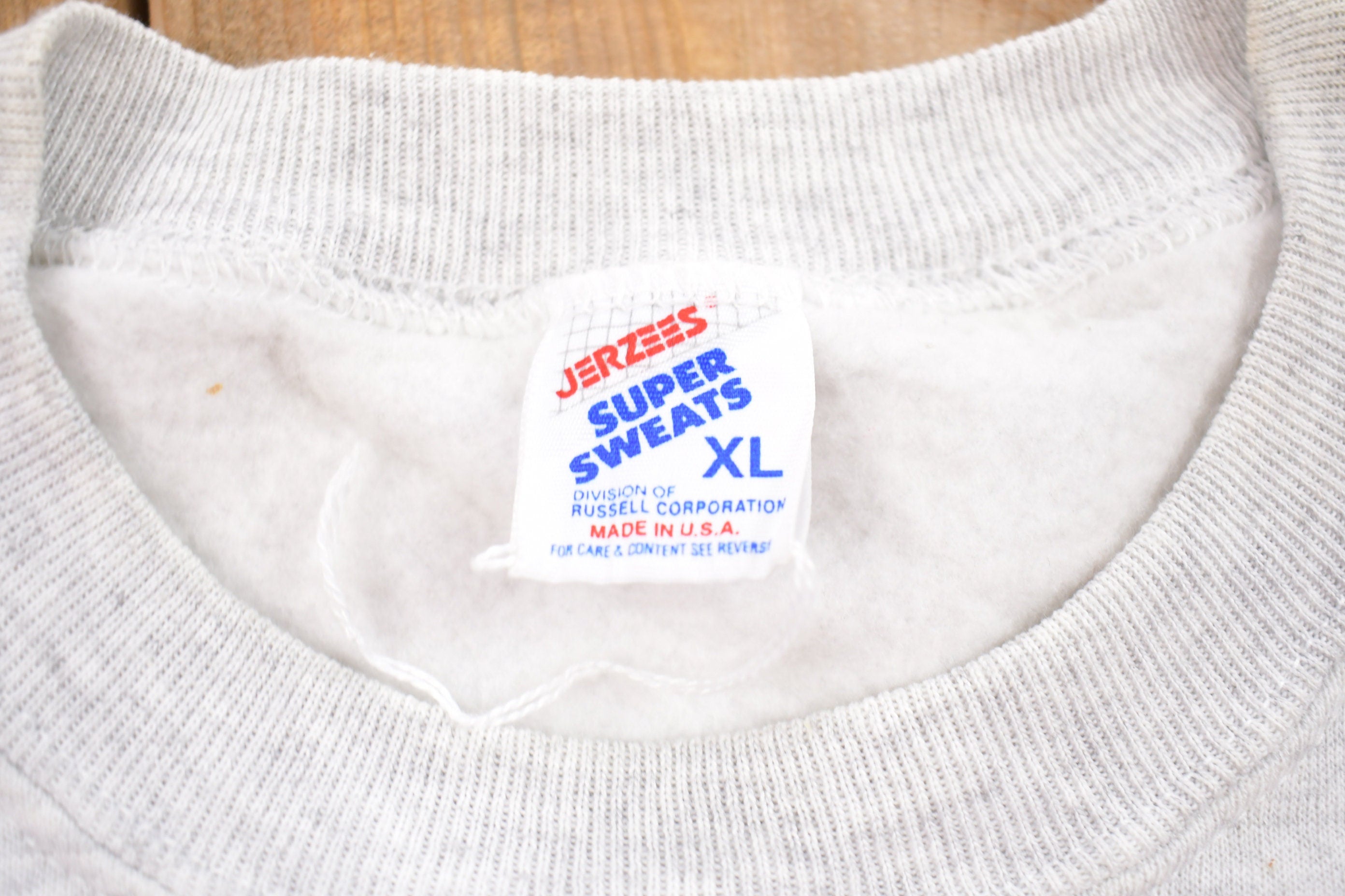 Vintage 1990s Iowa West High School Wahawks Crewneck Sweatshirt