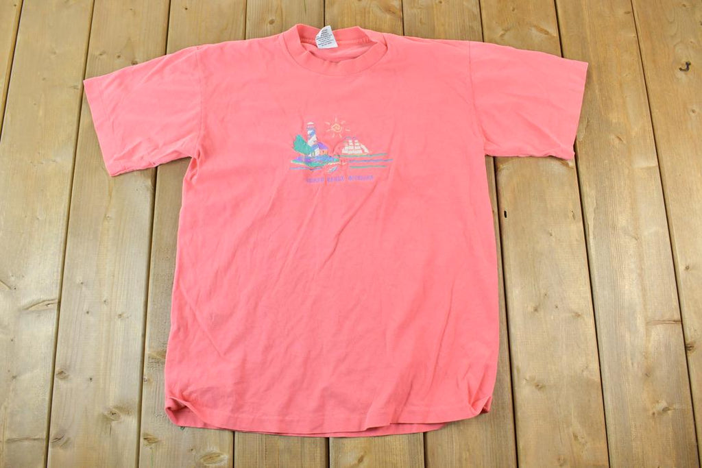 Vintage 1990s Grand Haven Michigan Single Stitch Lighthouse T-Shirt