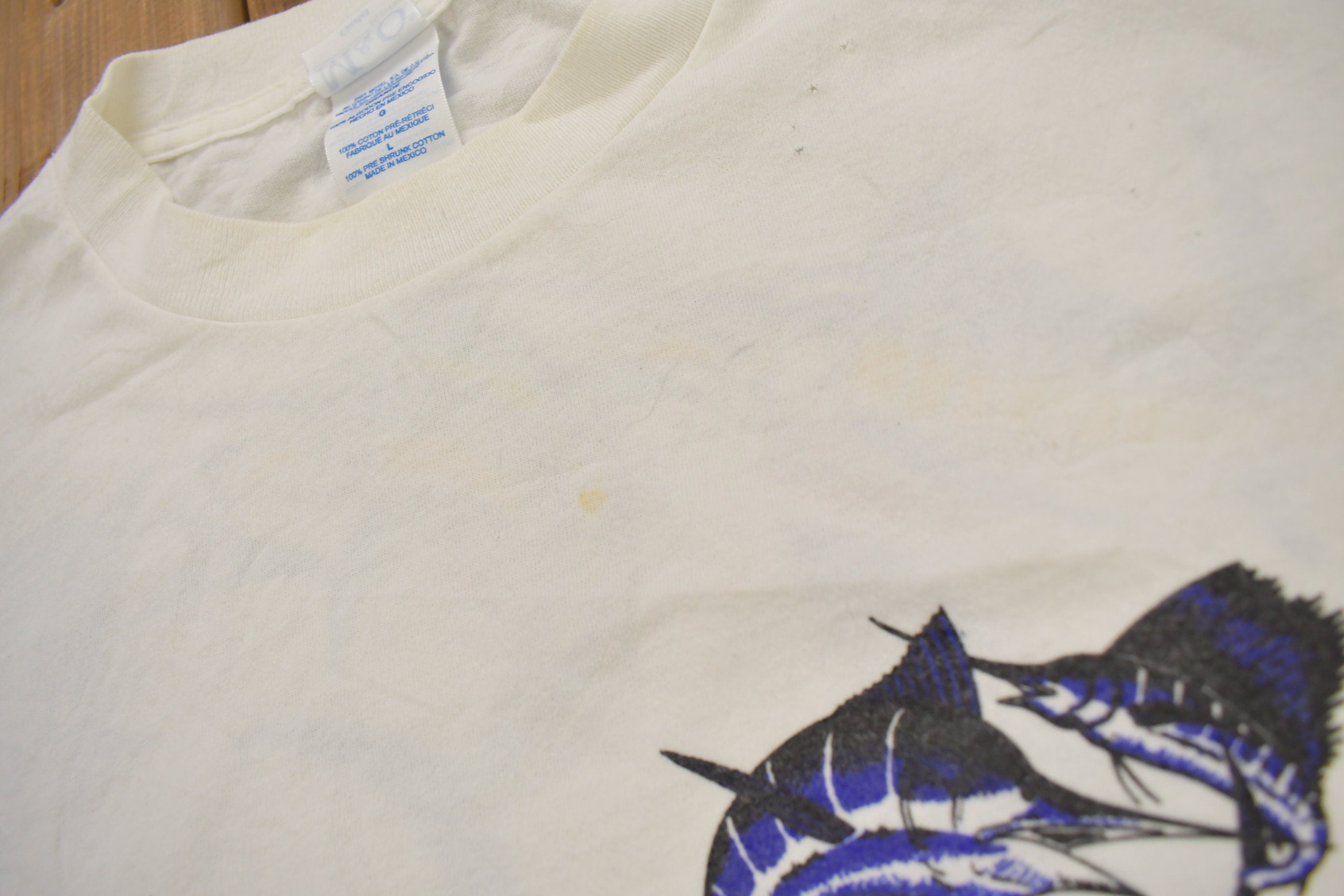 Vintage 1990s Mazatlán Mexico Marlin Fish Theme Graphic T-Shirt