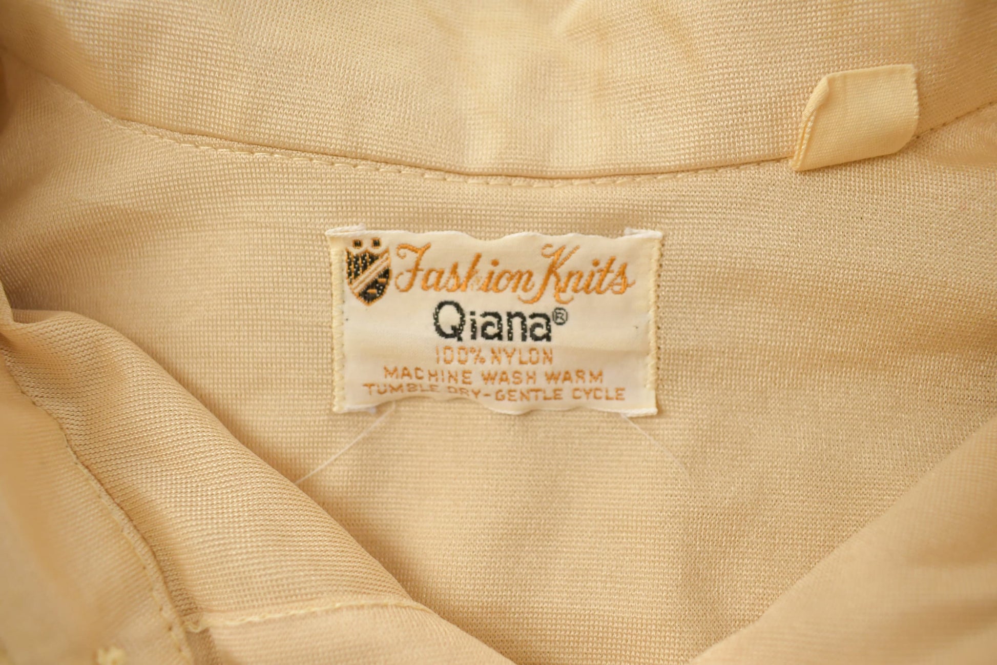 Vintage 1990s Fashion Knits Blank Nylon Button Up Shirt /