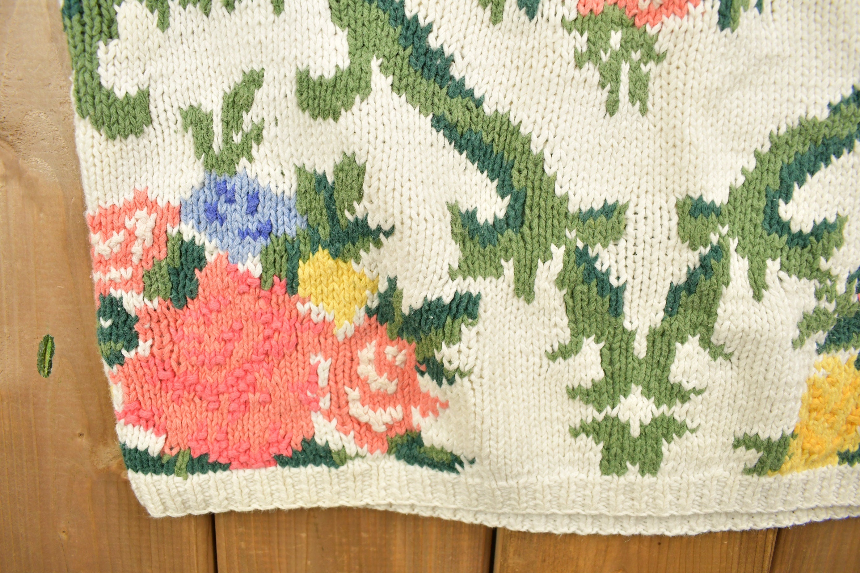 Vintage 1990s Lydia Jane Knitted Floral Mock Neck Sweater