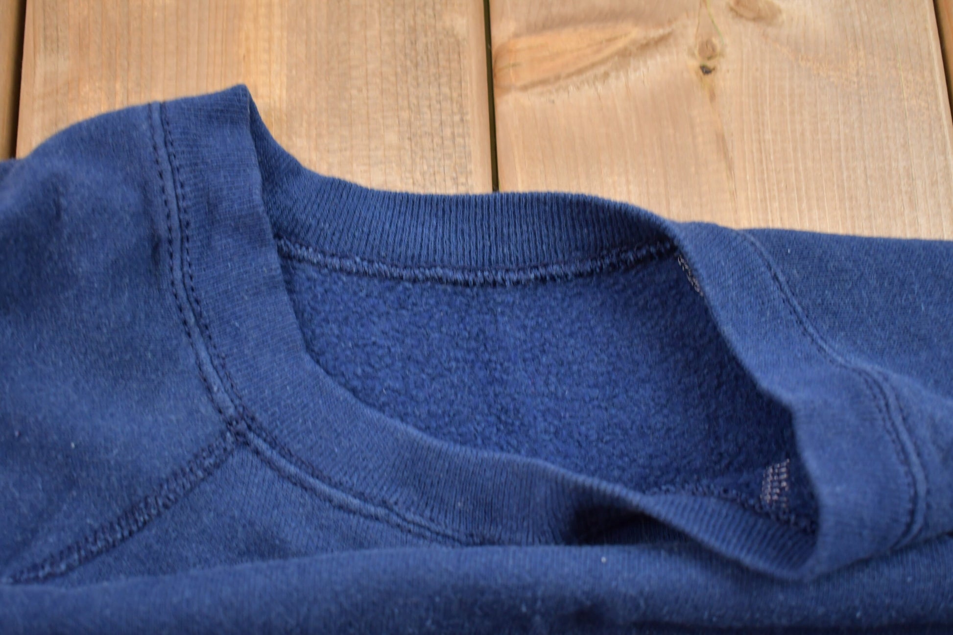 Vintage 1980s Basic Crewneck Sweatshirt